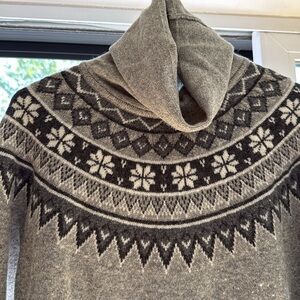 SKHOOP SCANDINAVIAN ROLL NECK - M